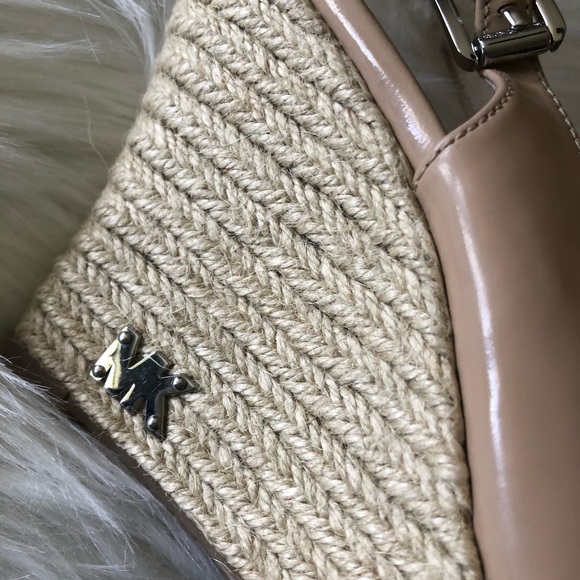 MICHAEL Michael Kors Leather Espadrille Slingback Peep Toe Heels Sz 7.5 - Picture 3 of 15